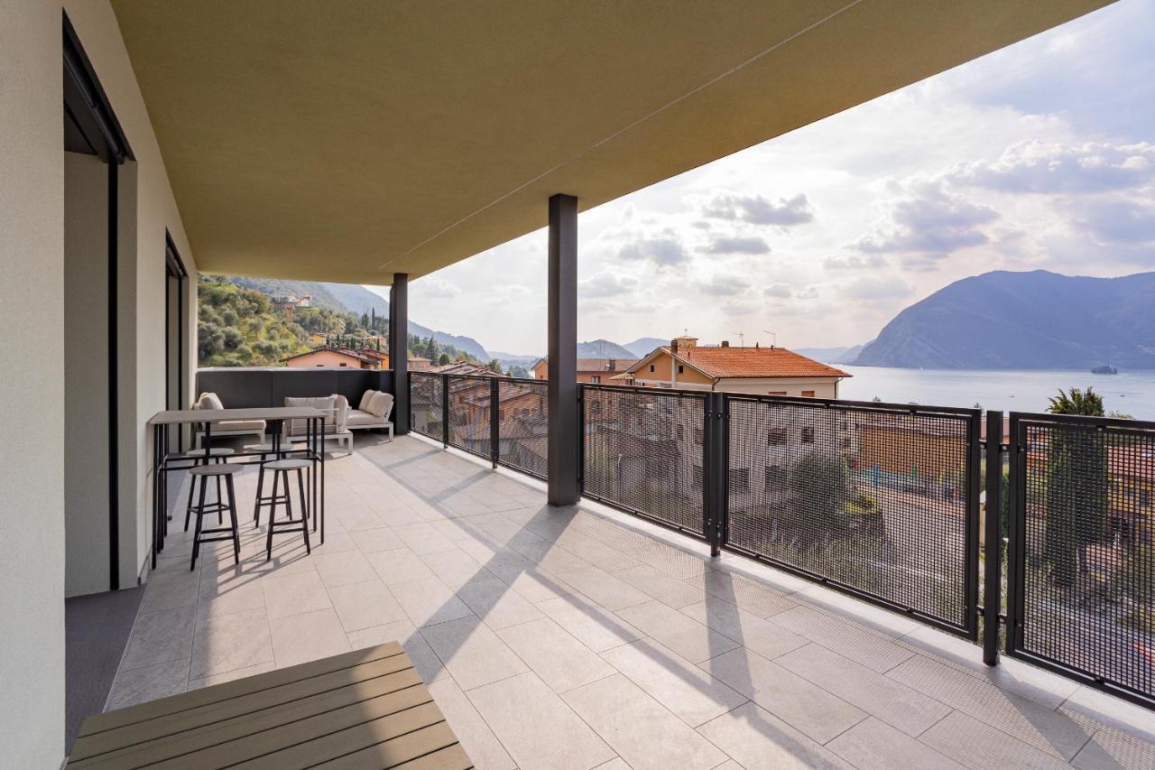 Lake Iseo Panorama سولتسانو المظهر الخارجي الصورة